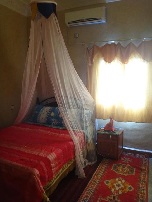 Maison D'Hotes Le Ciel Bleu Tinghir Стая снимка